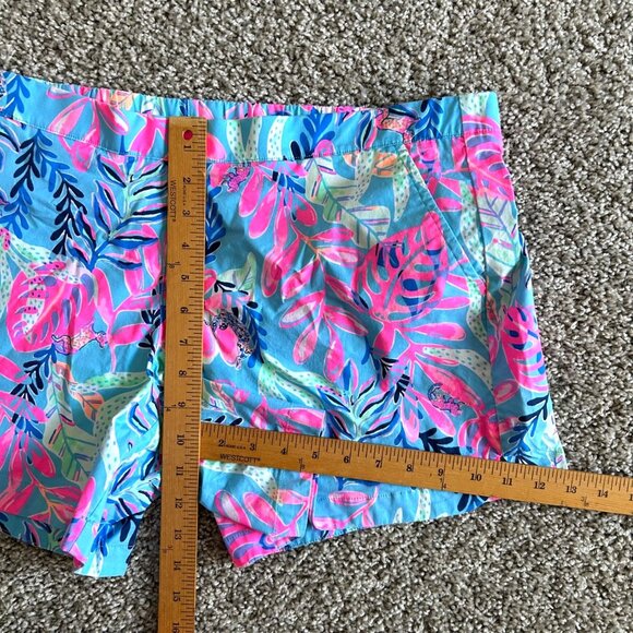 Lilly Pulitzer Women's Sz XL Blue & Pink Floral Print Ocean View SHORT - Picture 8 of 10